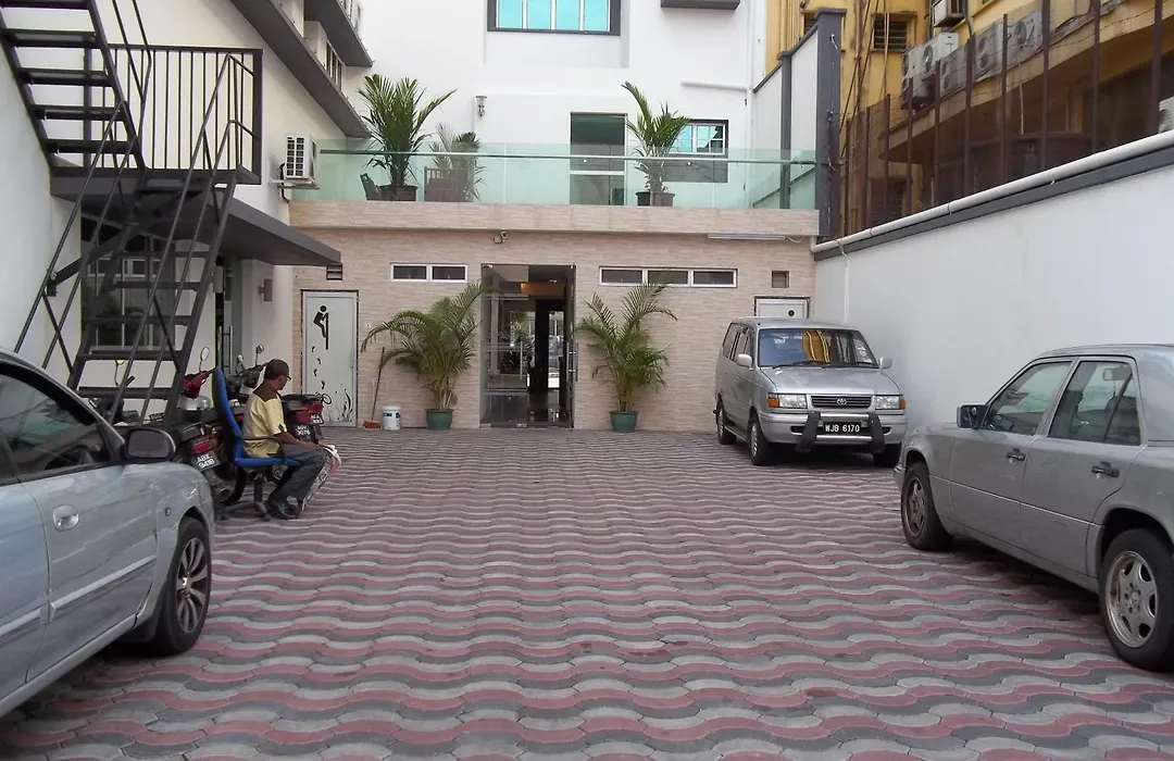 D Eastern Hotel-1